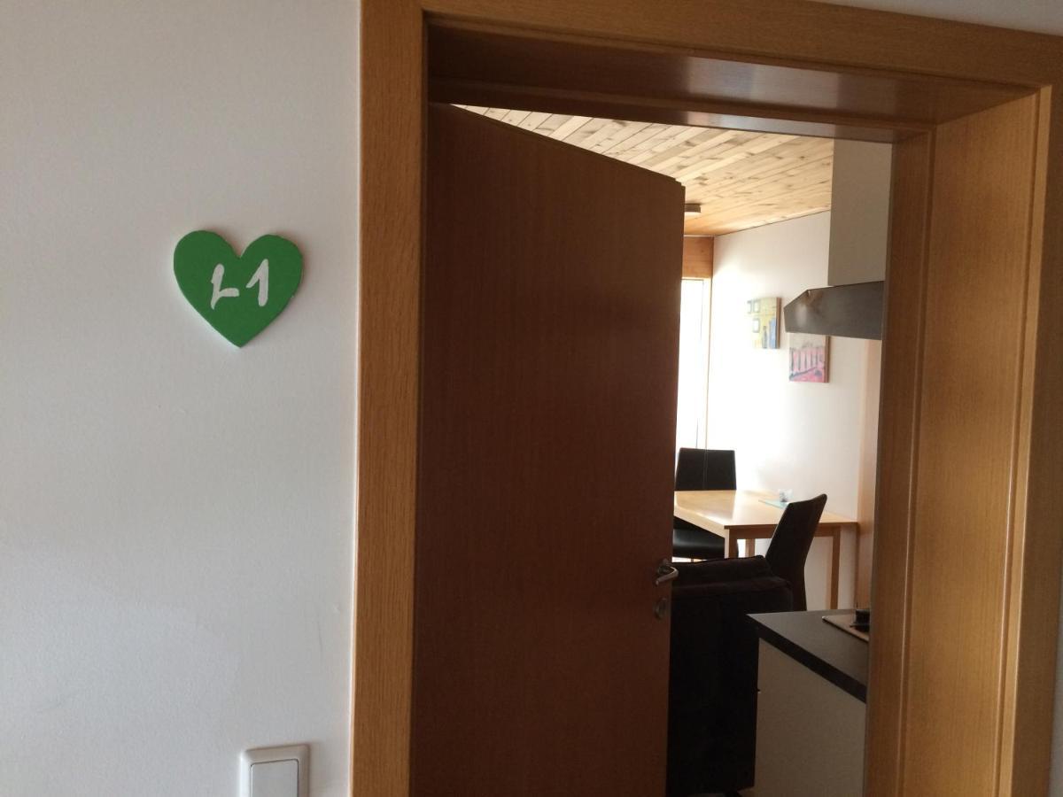Waeldermetzge Huettenzimmer Und Wohnungen Warth (Vorarlberg) Exterior foto